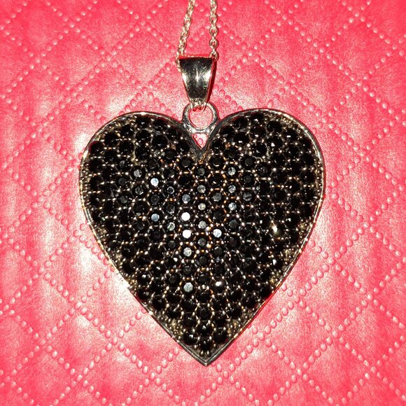 🖤 Elegant Black Spinel 925 Sterling Silver Heart Pendant Necklace🖤 - Picture 1 of 14
